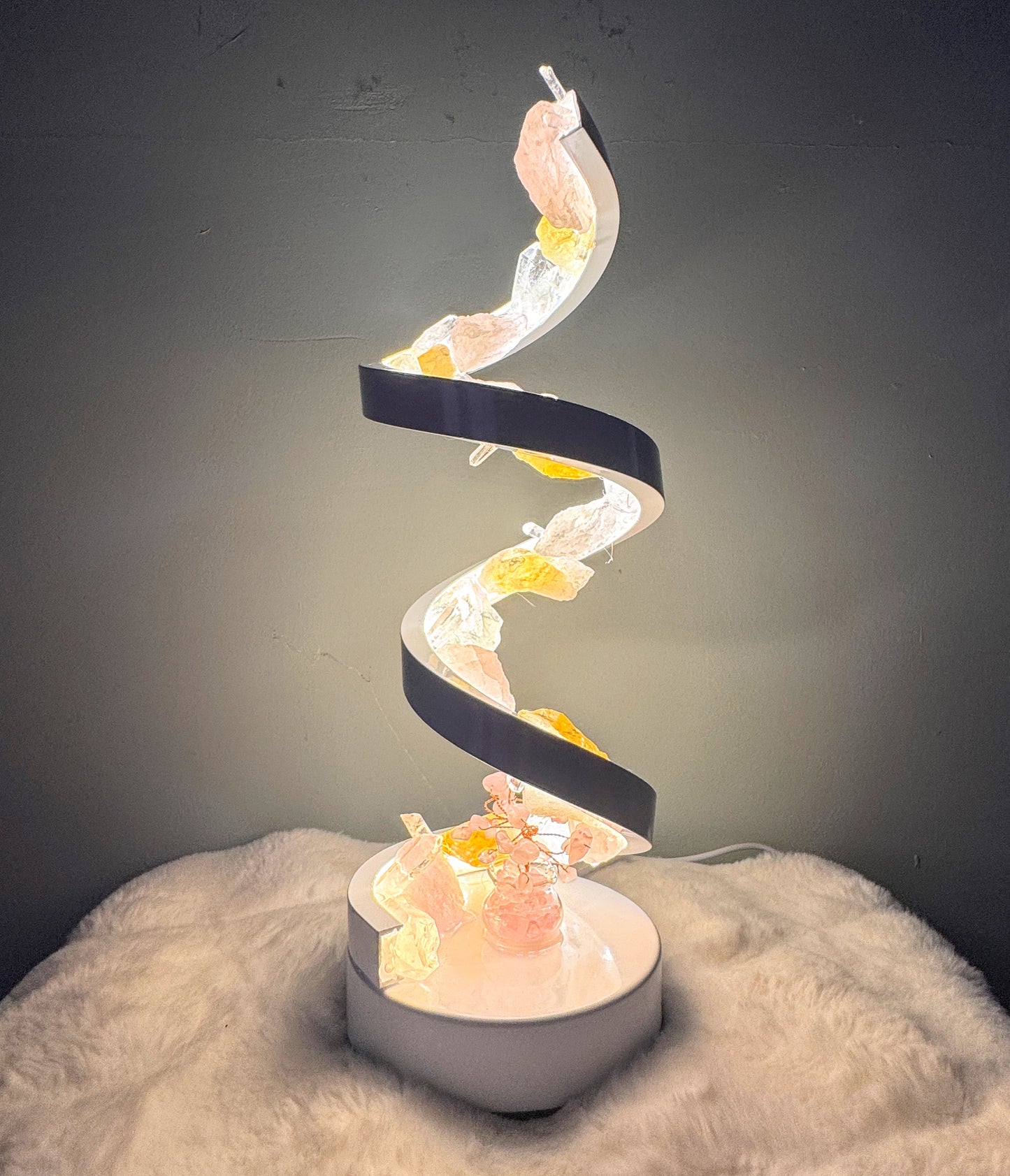 Crystal Spiral Lamp “Helia Bloom”