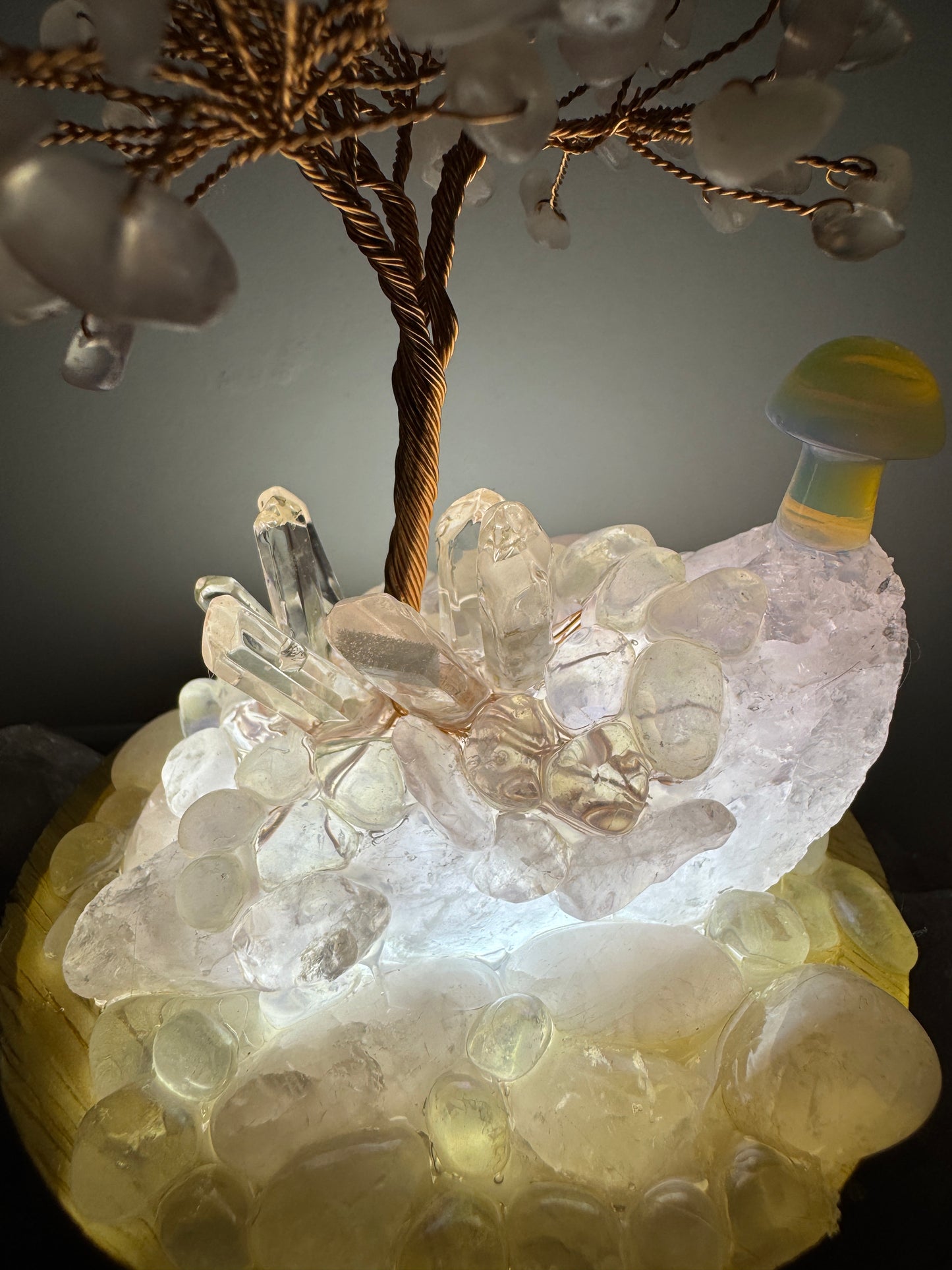 Rose Quartz & Mushroom Crystal Cluster Lamp LG