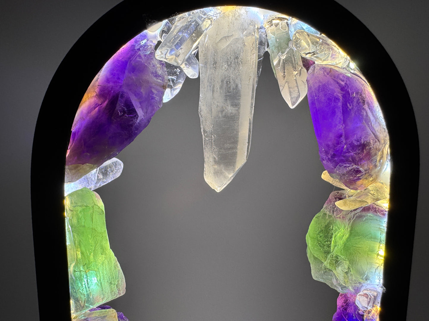 Crystal portal lamp “Aurora Gateway”