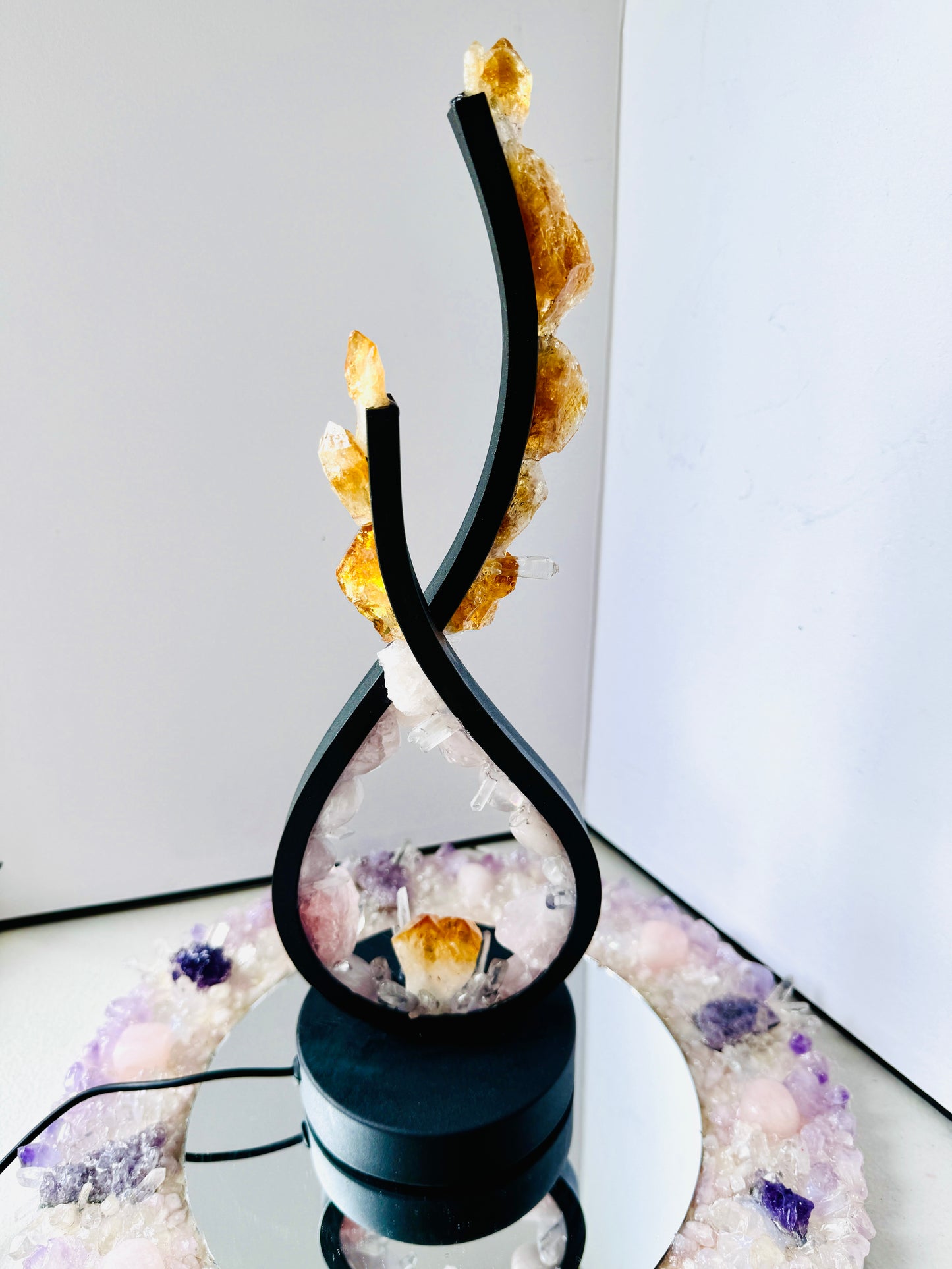 Crystal Flame Lamp “Golden Dawn”