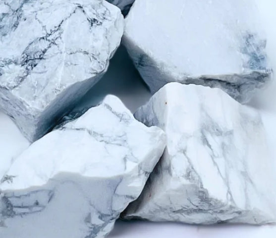 Rough White Howlite.