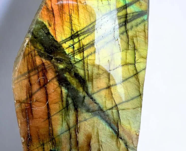 Labradorite semi Polished 332g