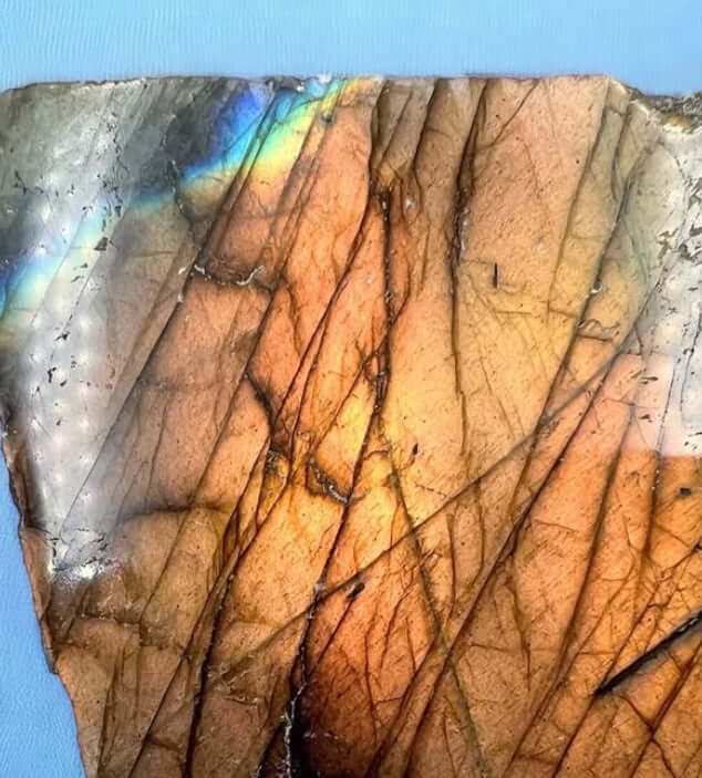 Labradorite Semi Polished 150g