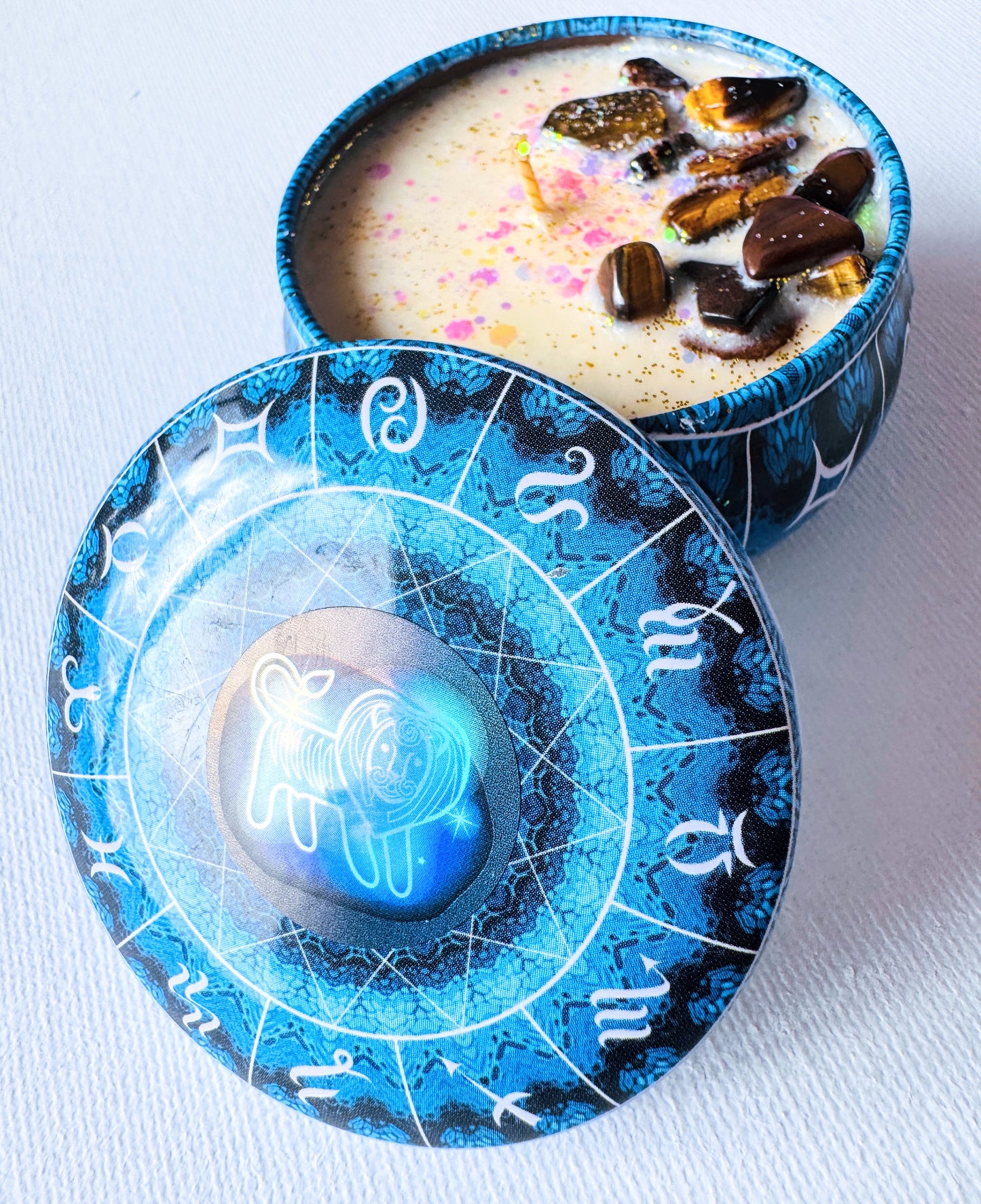 Zodiac Soy Candles .