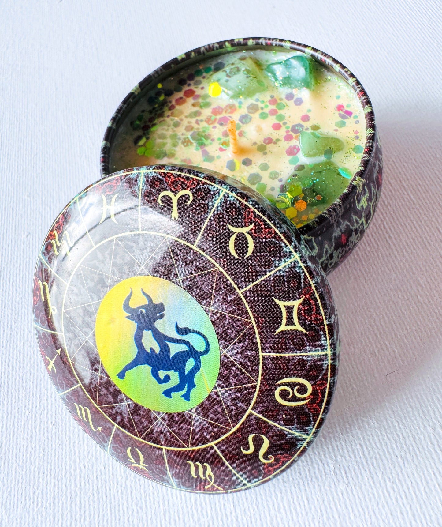 Zodiac Soy Candles .