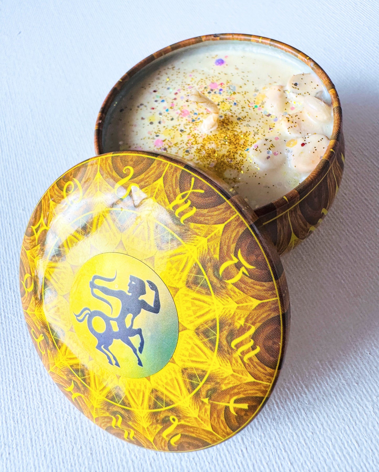 Zodiac Soy Candles .