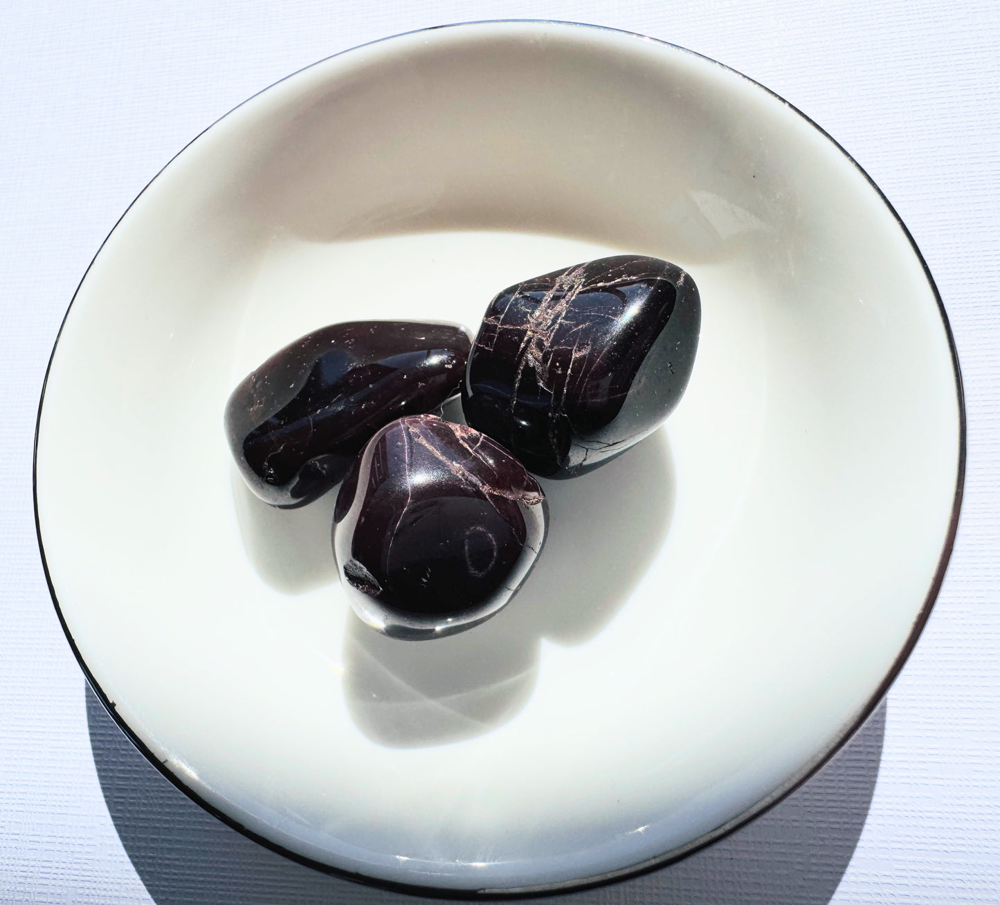Garnet Tumbled Stones