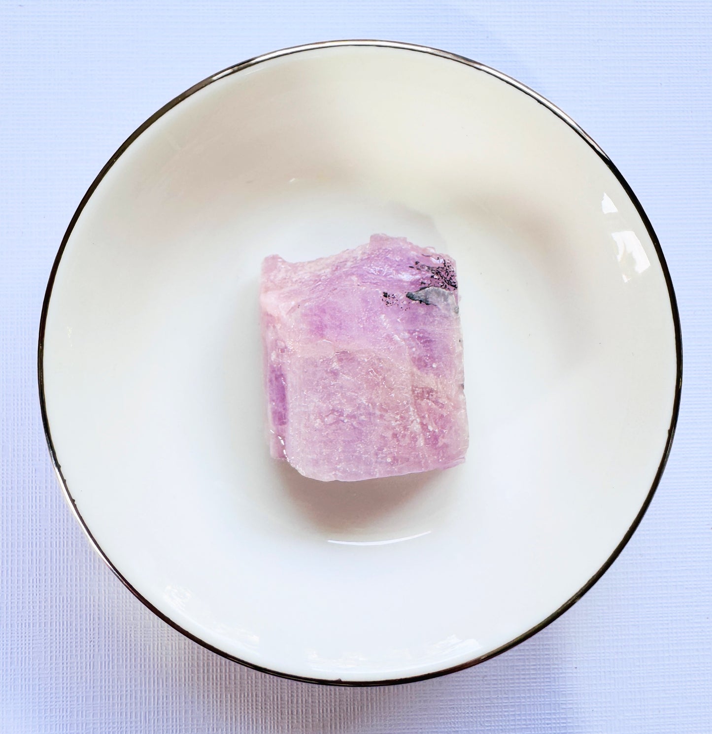 Kunzite Rough Stones
