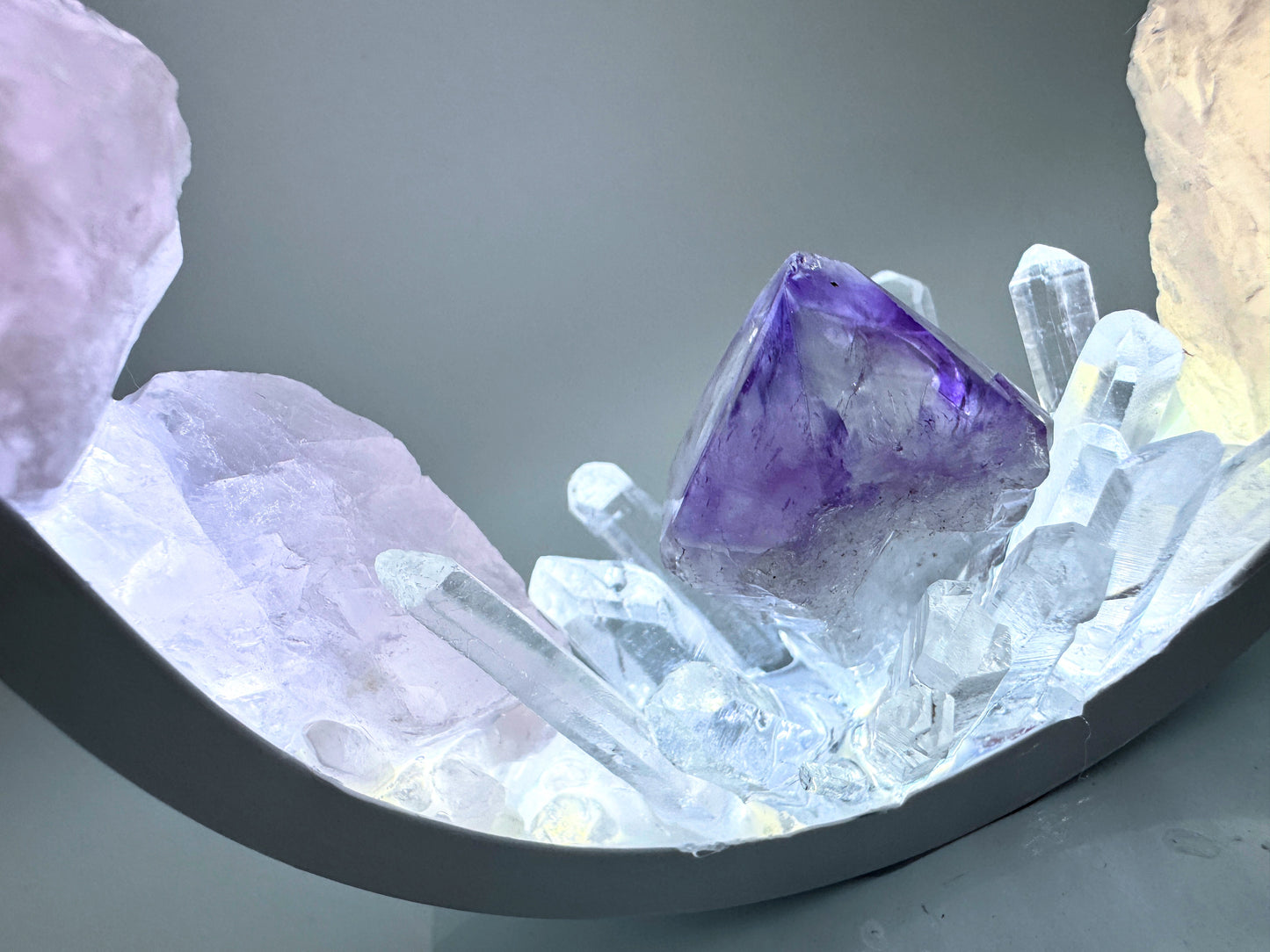 Crystal Lamp “ Rose Glow”