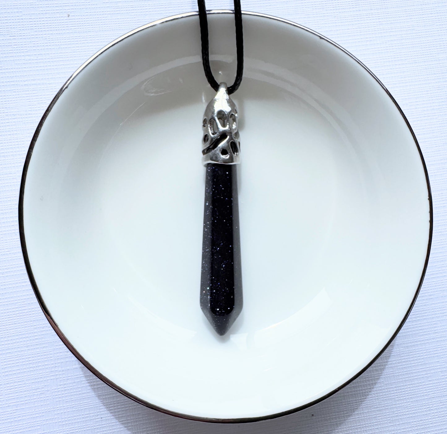 Crystal pendant long