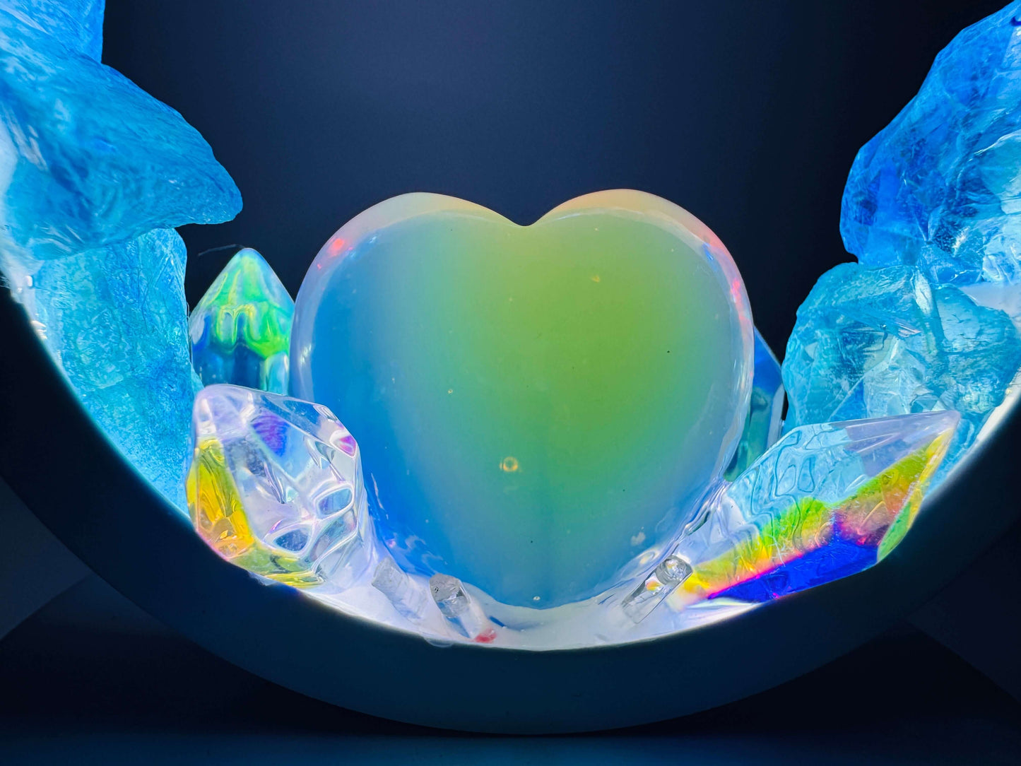 Crystal Lamp “Ocean of Aphrodite”