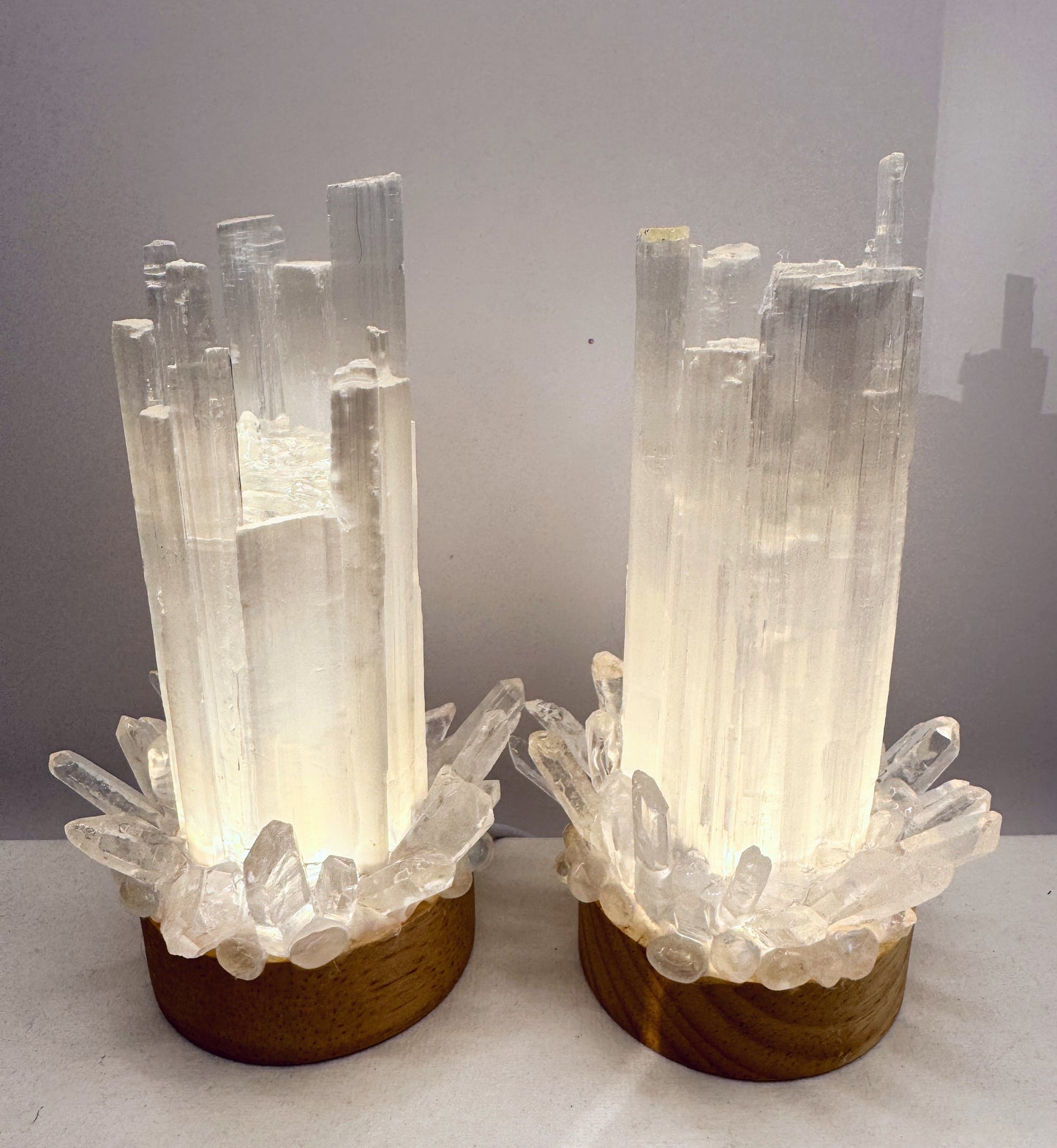 Selenite lamp (6cm base) 1