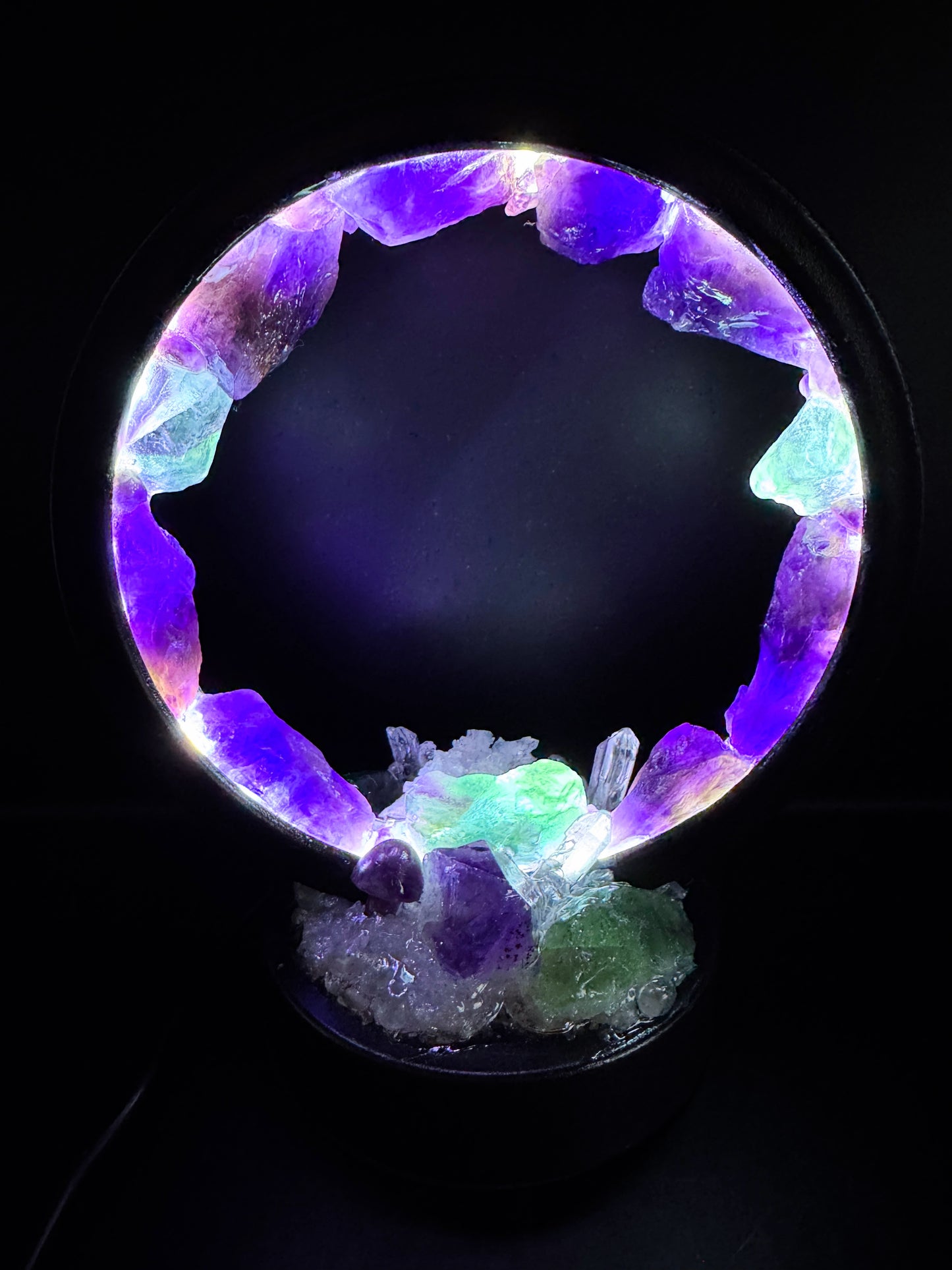 Fairy Circle Crystal Lamp.