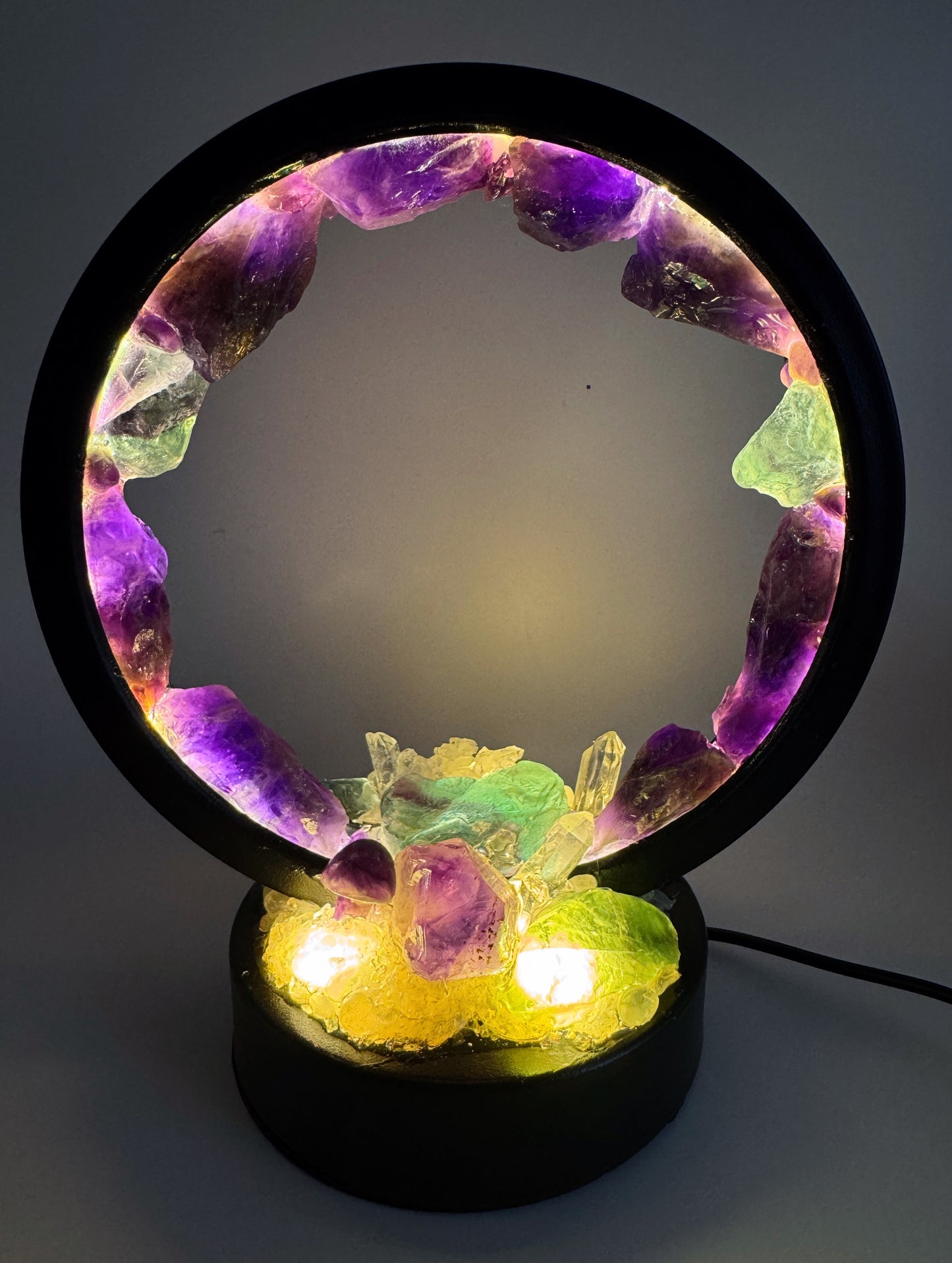 Fairy Circle Crystal Lamp.