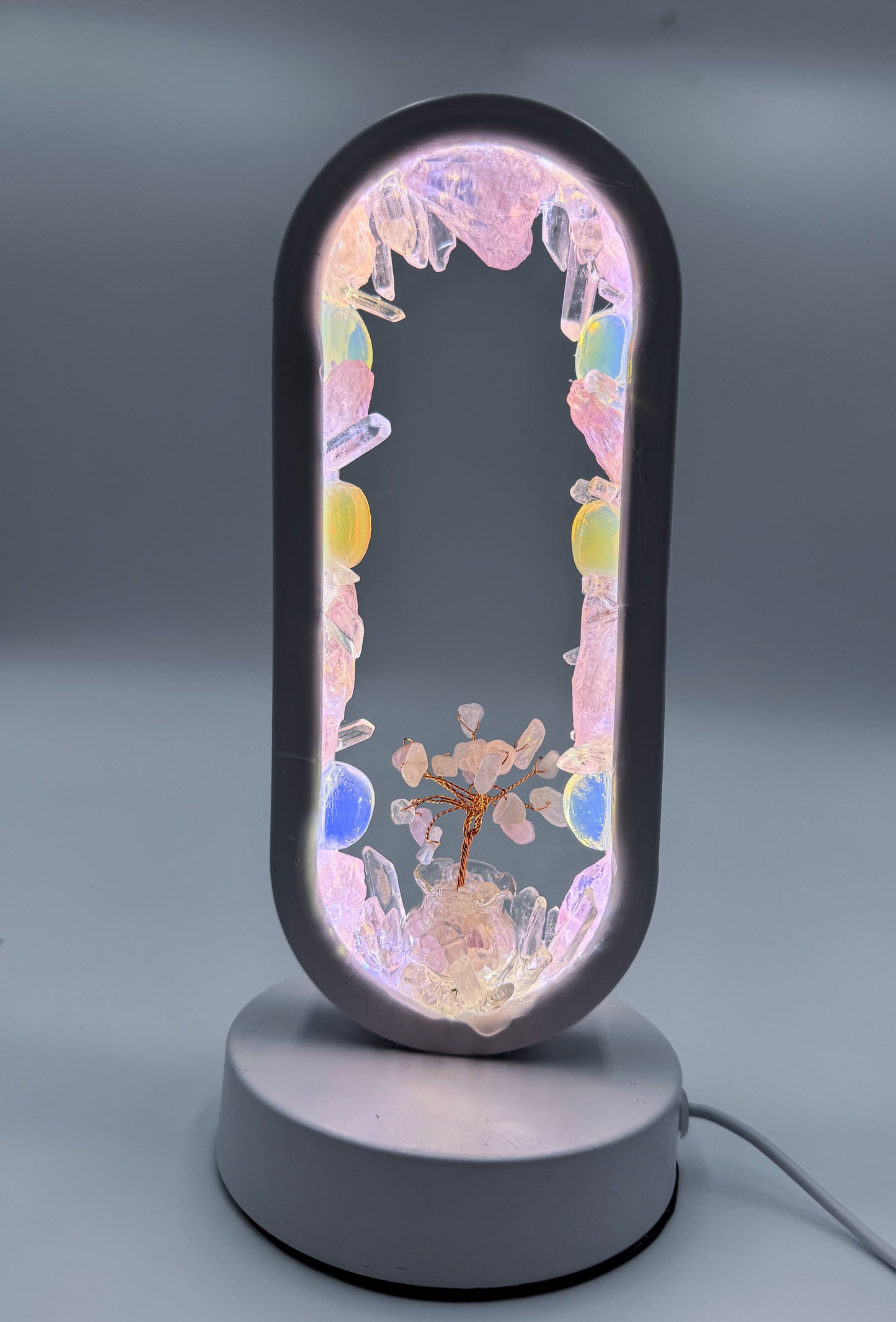 Crystal Lamp “Opal Glow”