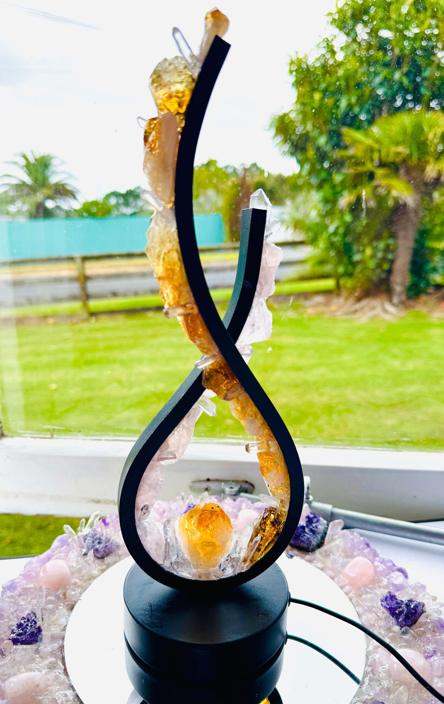 Flame Crystal Lamp “Golden Flame”