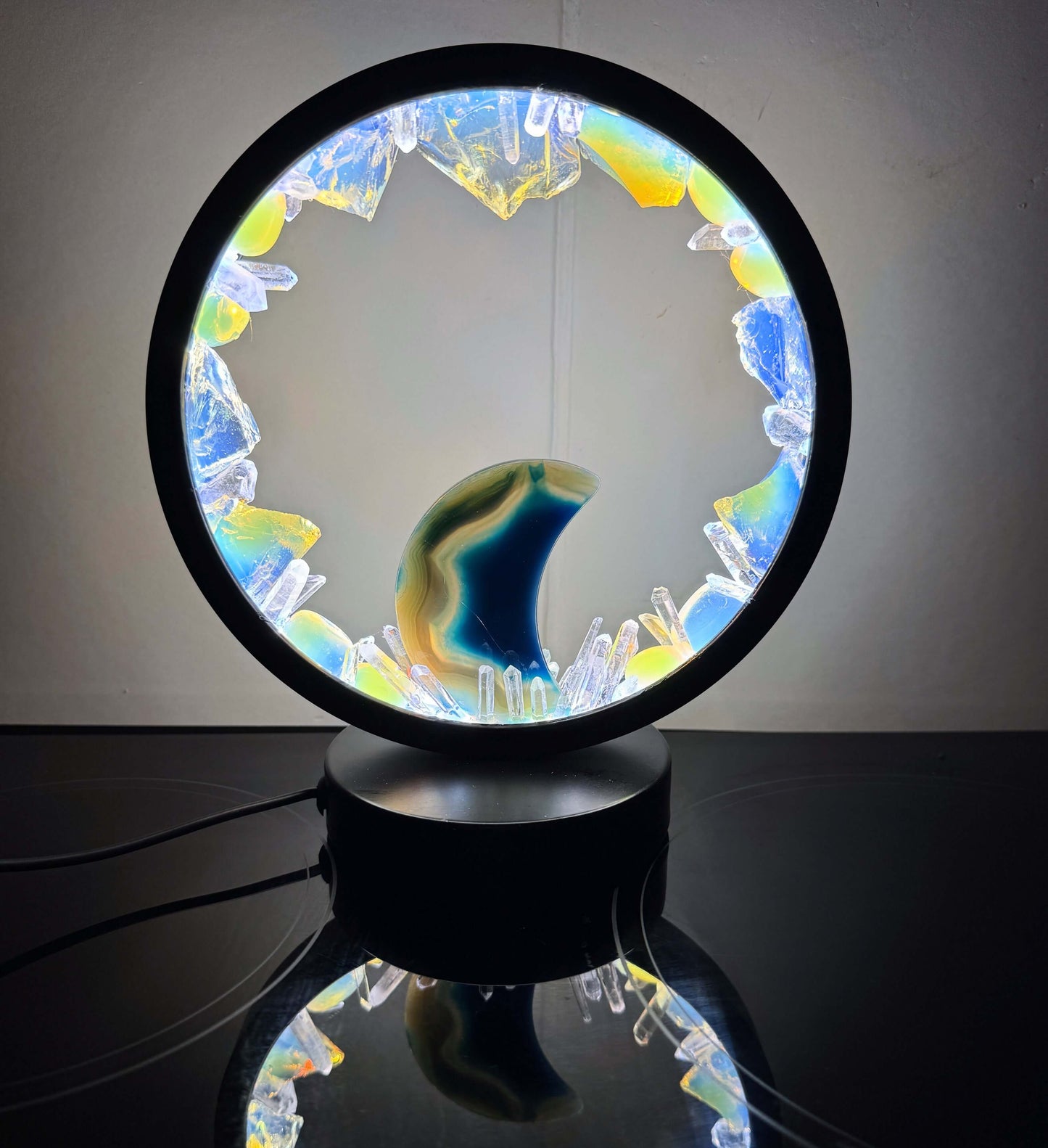 Crystal Portal Lamp “Blue Moon”
