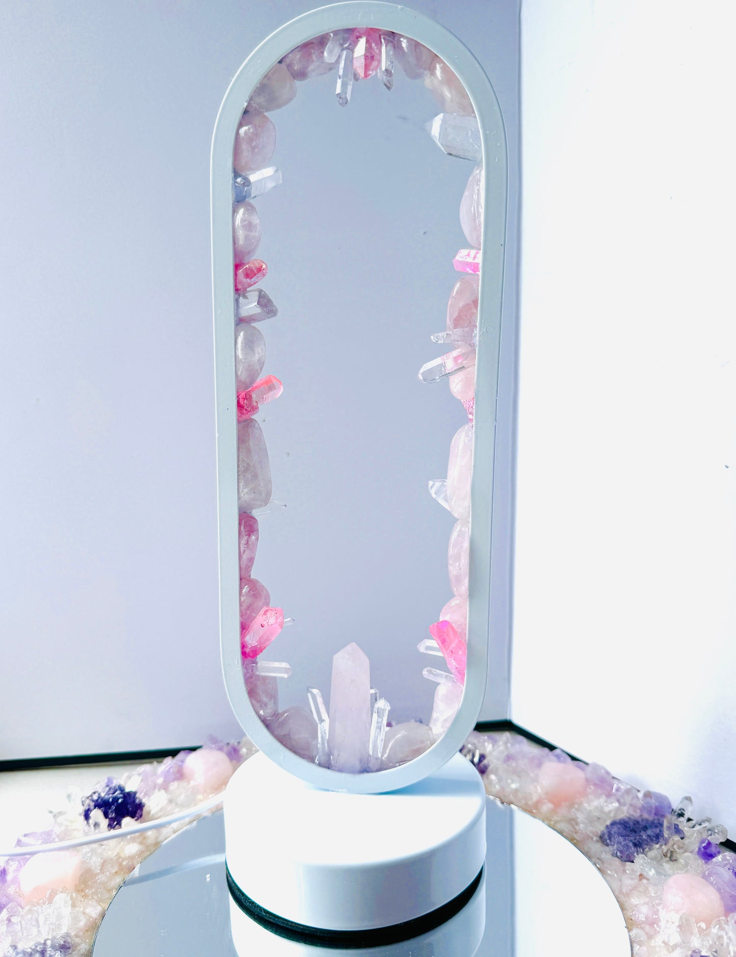 Crystal portal lamp “ loves aura”
