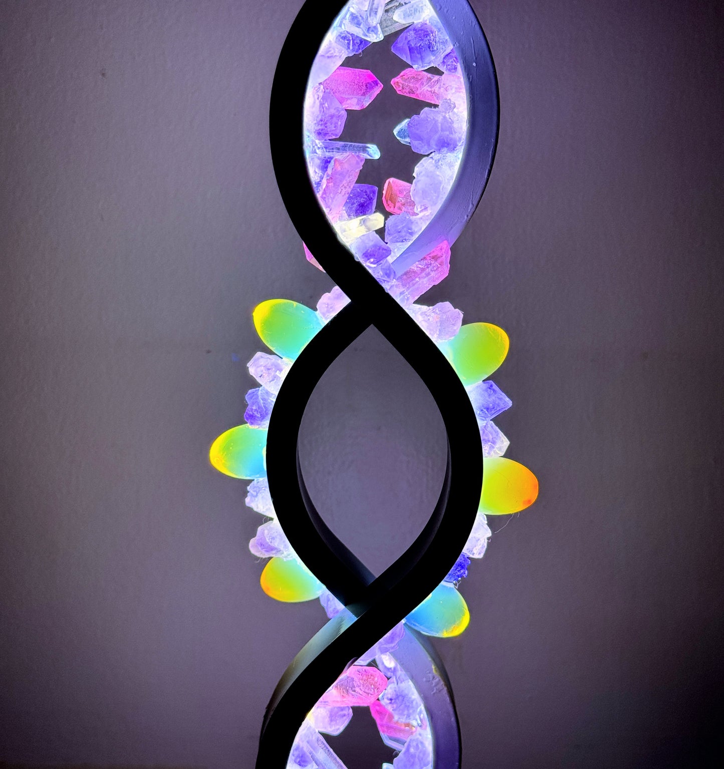 Crystal Twist Lamp “opal Aura”