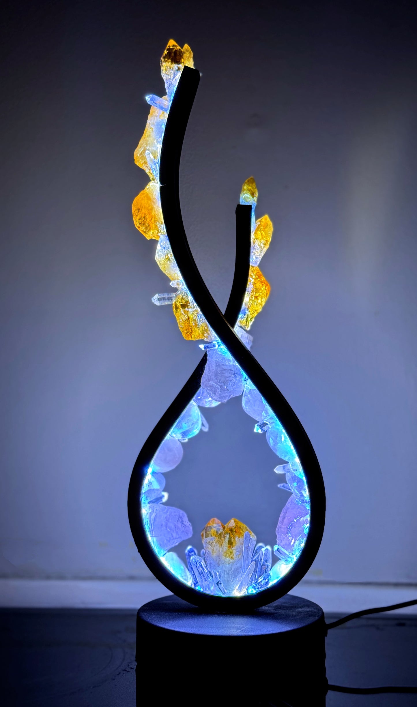 Crystal Flame Lamp “Golden Dawn”