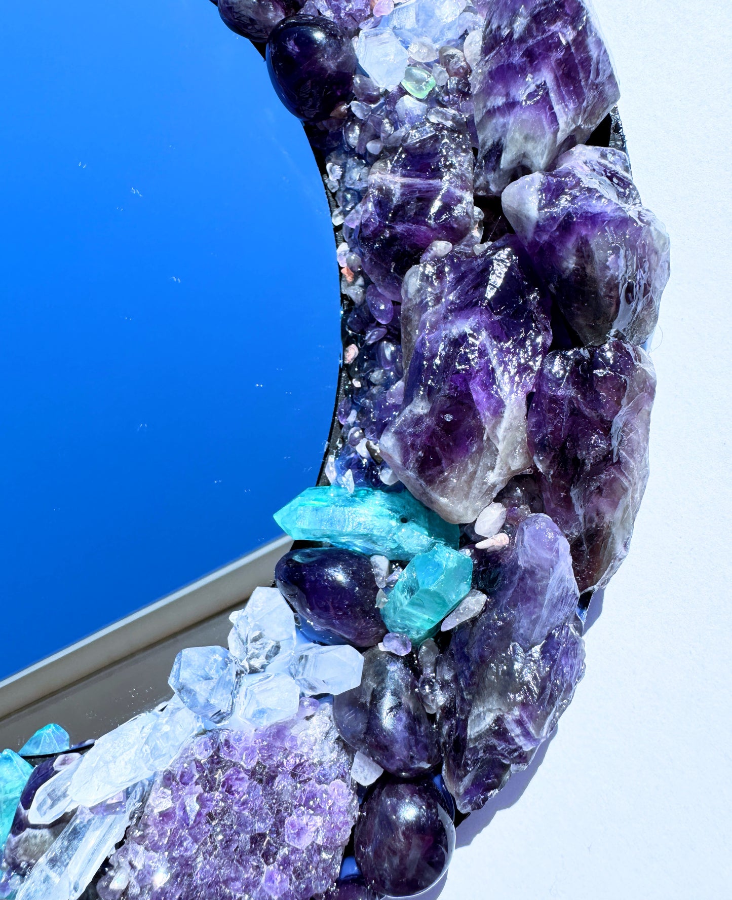 Mystic Crystal Mirror 28cm