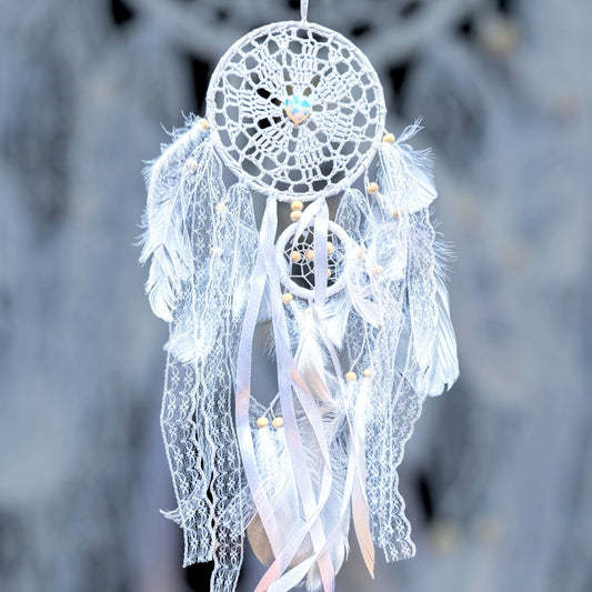 White double ring dream catcher