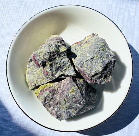 Dragons Blood Stone Rough