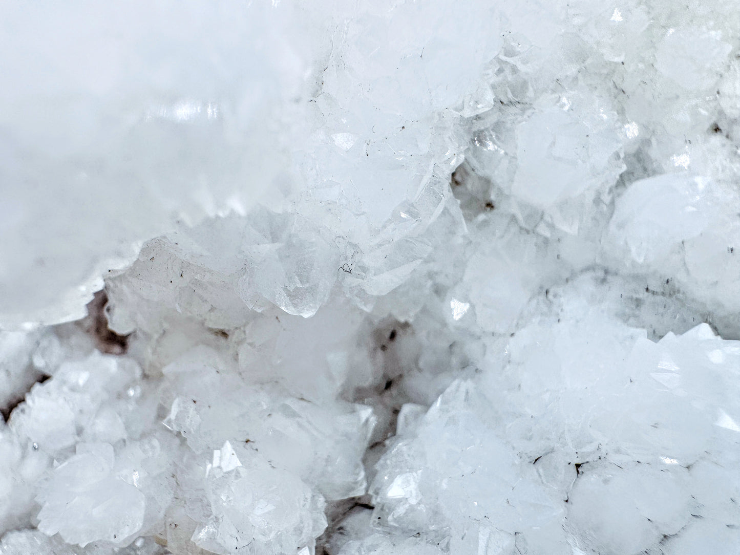 Clear Quartz Druzy 648g