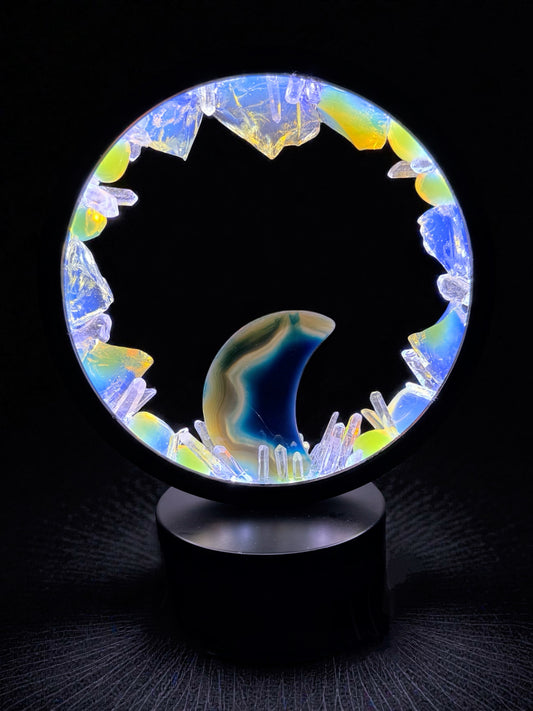 Crystal Portal Lamp “Blue Moon”