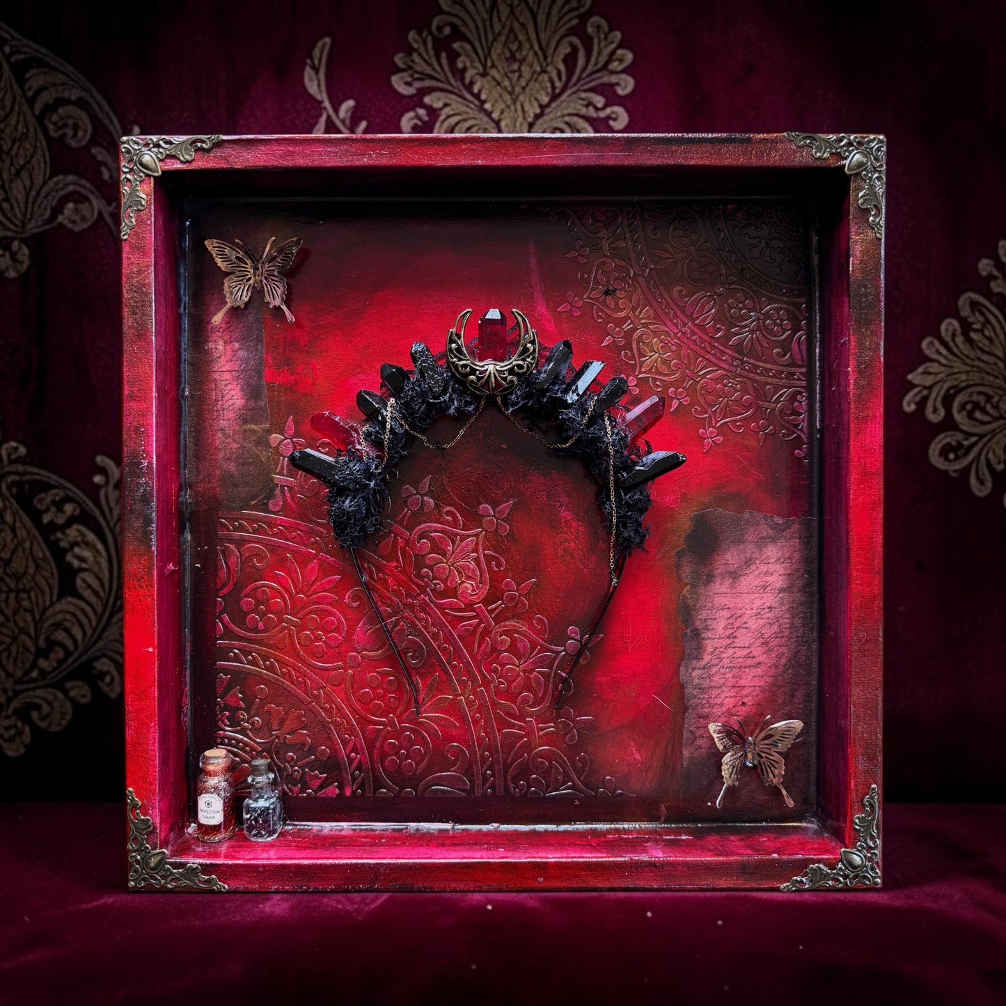 Crimson Thorn Crown
